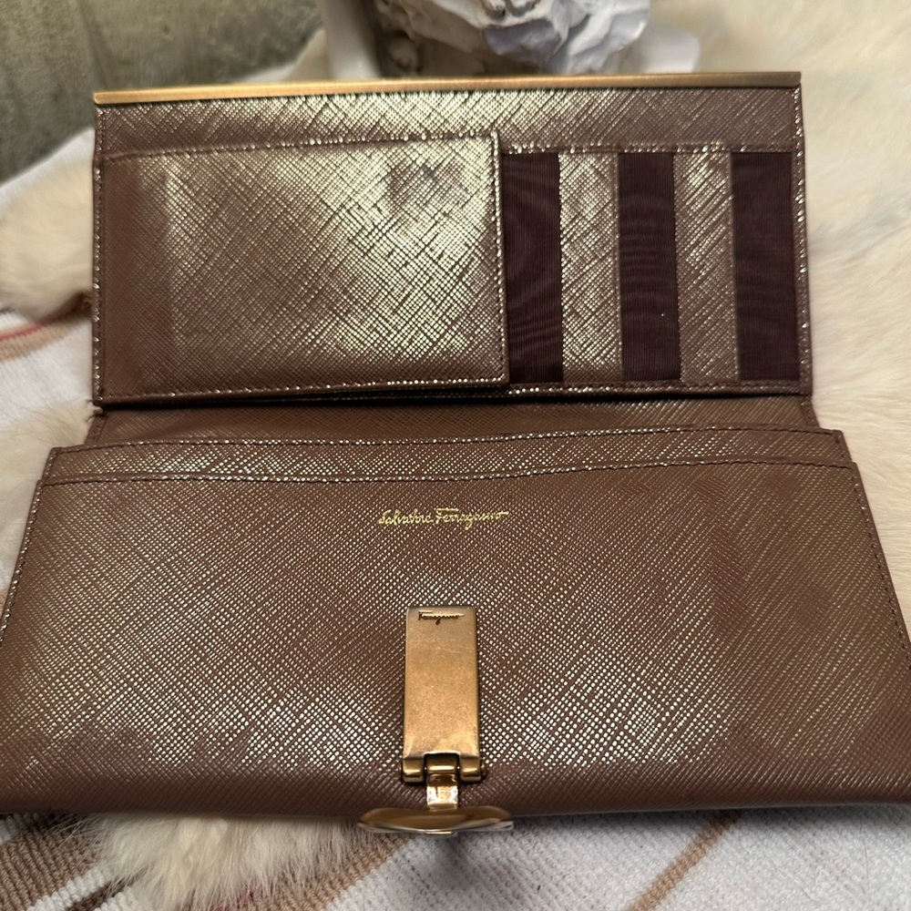 Salvatore Ferragamo Shimmering Brown Long Wallet - Picture 3 of 5